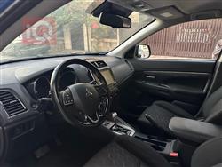 Mitsubishi Outlander Sport